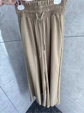 Wide Leg Drawstring Pants in Tan